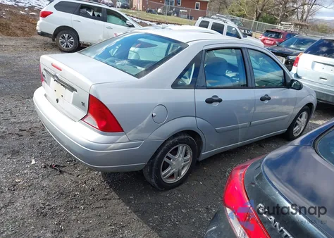 2002 Ford Focus Se из США, поврежденный, VIN 1FAFP34P02W200395